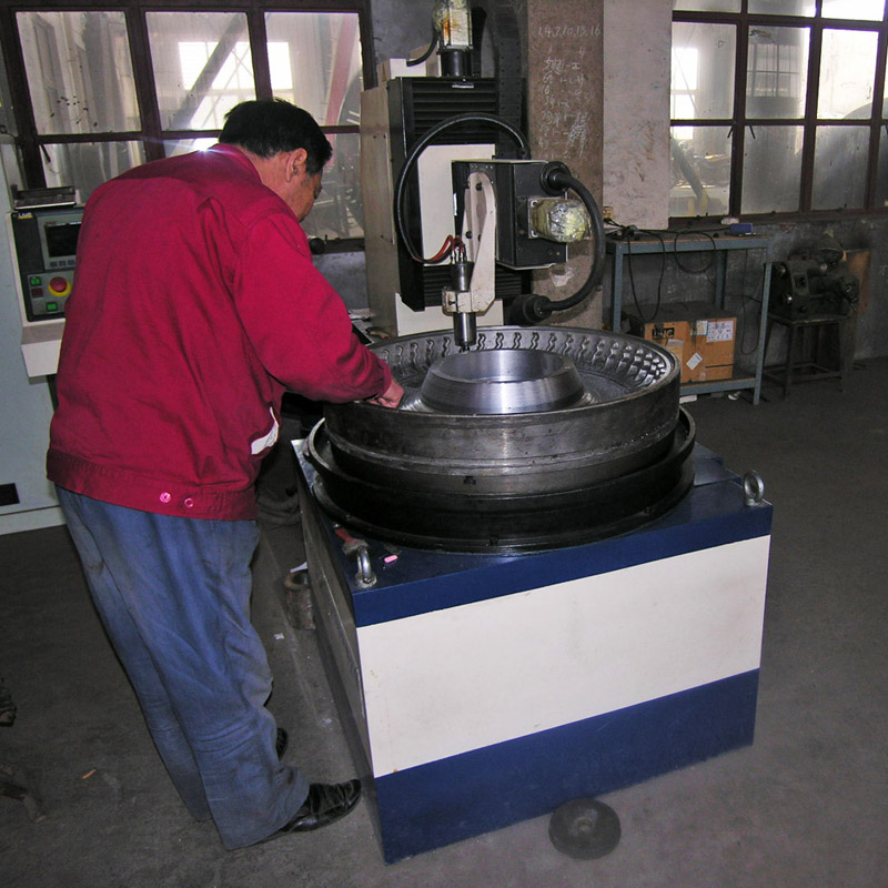 Qingdao YDL mold co., Ltd. jest jednym z wiodących chińskich producentów form do opon